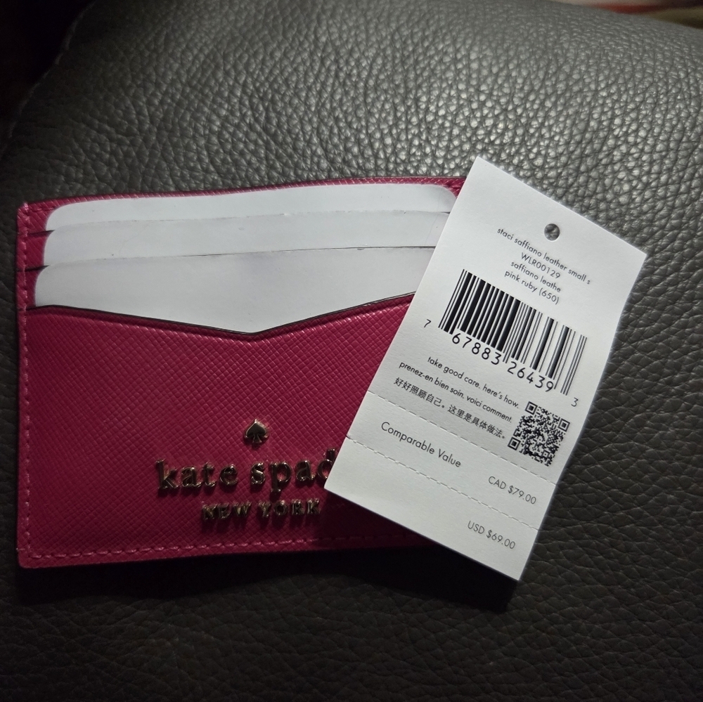 Kate Spade Pink/FuchsiaCard Wallet New With Tags.